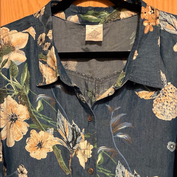 Floral Blu women Shirt - Picture 2 of 6